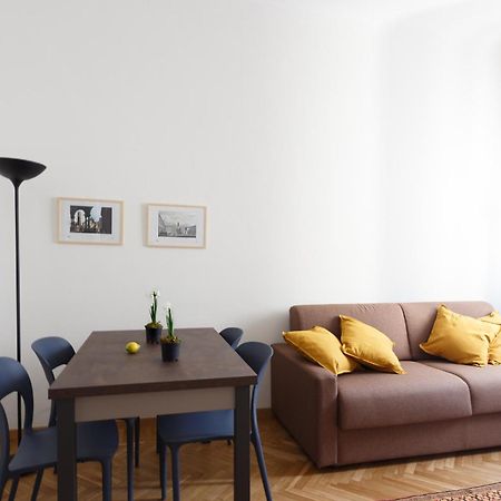 טורינו Renovated 3 Bedroom Apartment In The City Center מראה חיצוני תמונה
