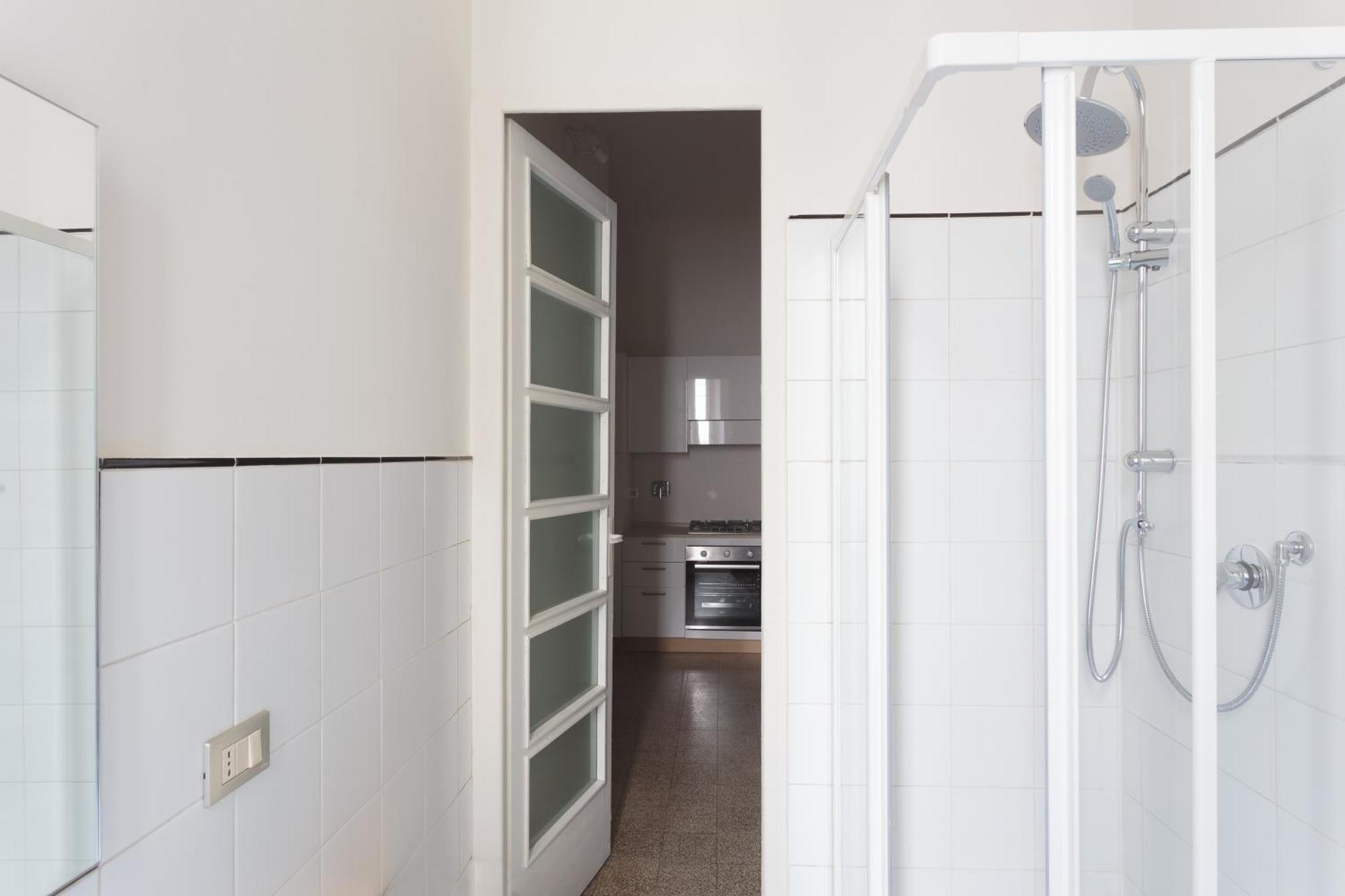 טורינו Renovated 3 Bedroom Apartment In The City Center מראה חיצוני תמונה